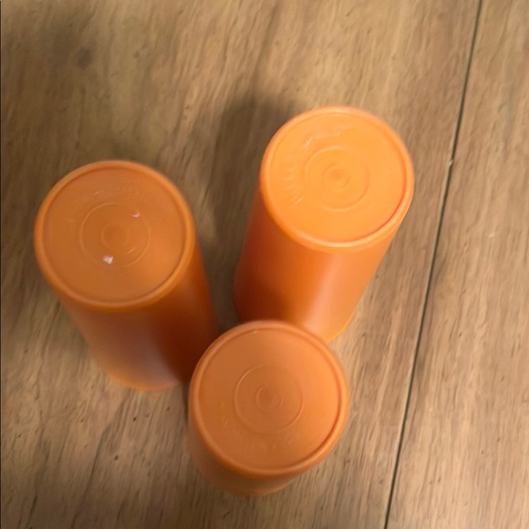 3 Vintage Tupperware 107 - Picture 3 of 3